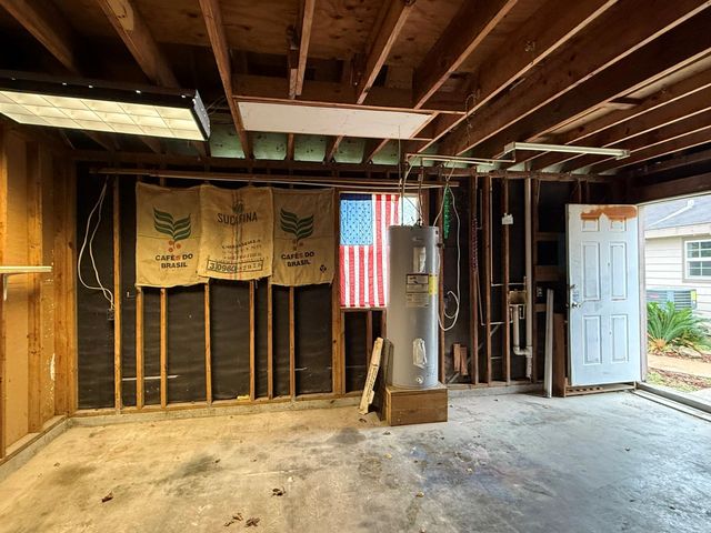 1434 1st Avenue N, Texas City, TX 77590