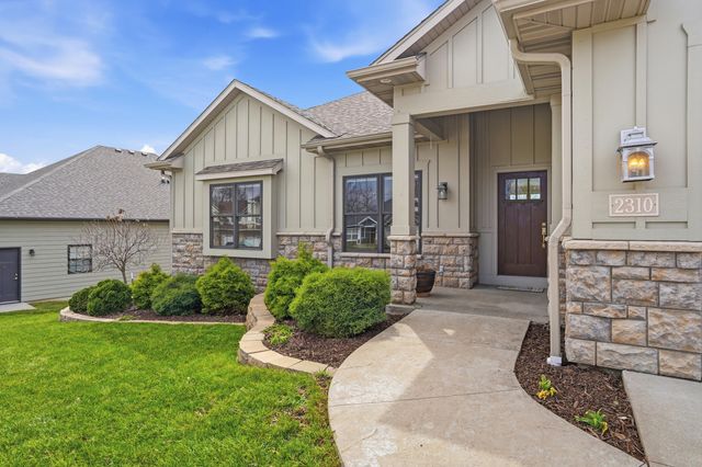 2310 REDMOND CT, Columbia, MO 65203