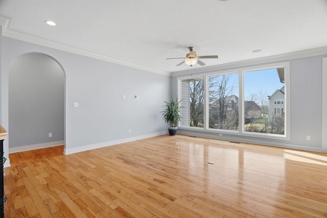 2310 REDMOND CT, Columbia, MO 65203