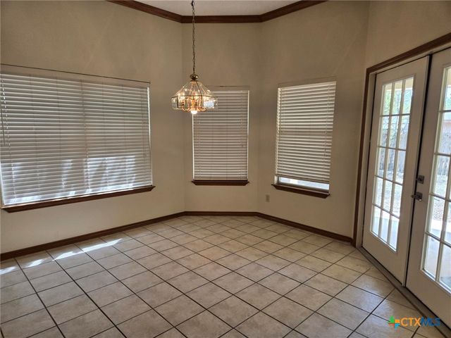 1211 Meadow Run, Seguin, TX 78155