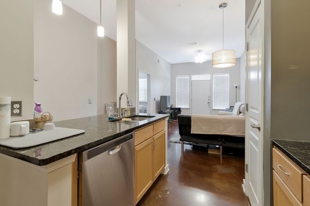 3000 Vanderbilt Pl Apt 141, Nashville, TN 37212