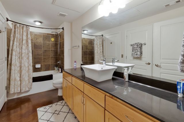 3000 Vanderbilt Pl Apt 141, Nashville, TN 37212