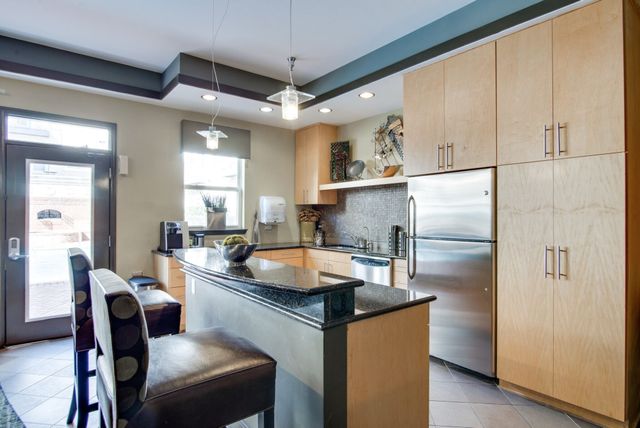 3000 Vanderbilt Pl Apt 141, Nashville, TN 37212
