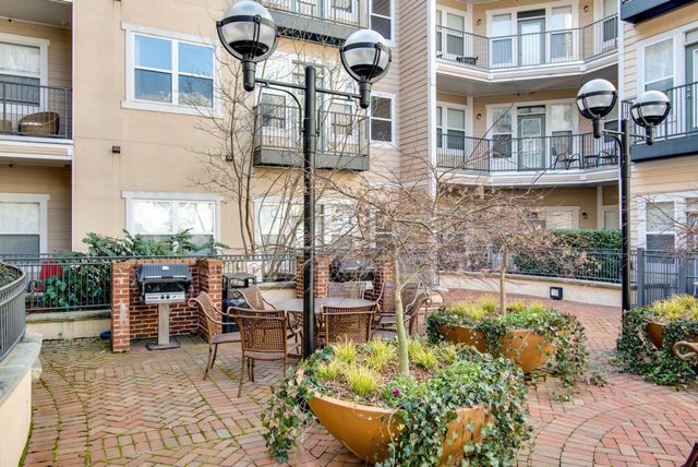 3000 Vanderbilt Pl Apt 141, Nashville, TN 37212
