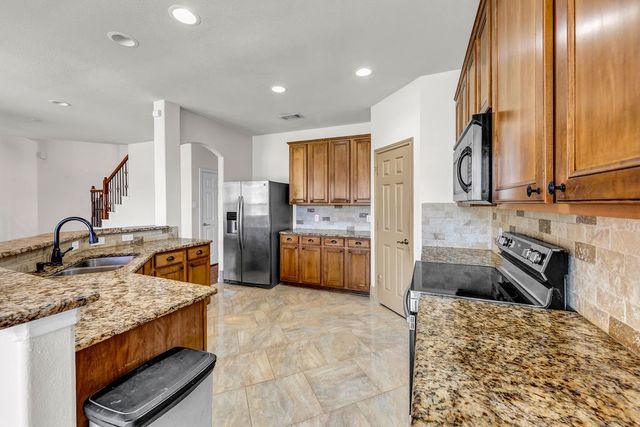 9310 Marble Falls Drive, Arlington, TX 76002