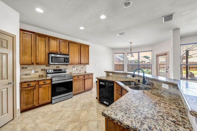 9310 Marble Falls Drive, Arlington, TX 76002