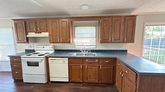 16487 Brittany Way, Conroe, TX 77306