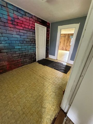 8208 Pearl Street, Lillian, TX 76061