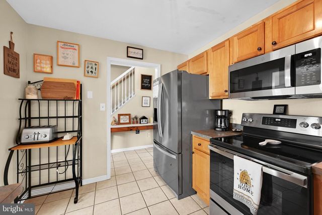 103 PEACH, Newmanstown, PA 17073