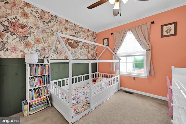 103 PEACH, Newmanstown, PA 17073