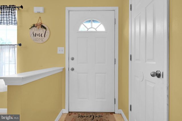 103 PEACH, Newmanstown, PA 17073