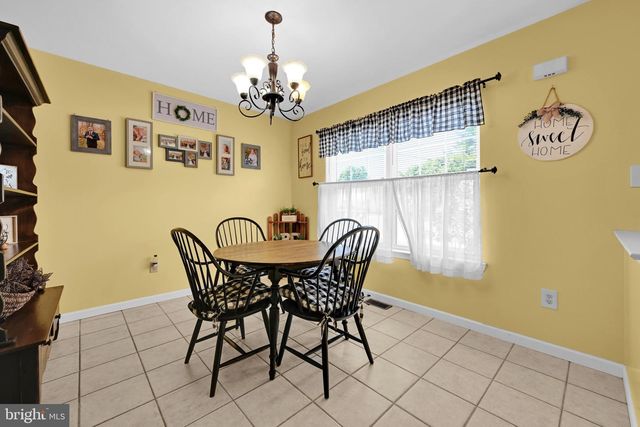 103 PEACH, Newmanstown, PA 17073