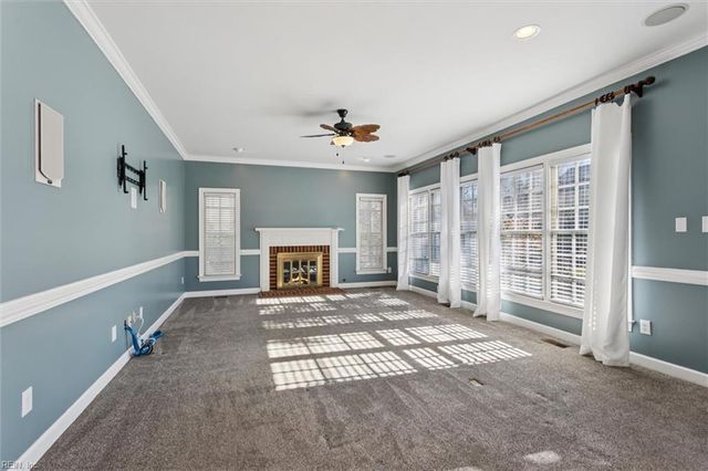 406 Green Tree CV, Newport News, VA 23606