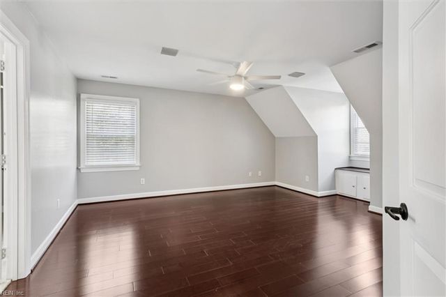 406 Green Tree CV, Newport News, VA 23606