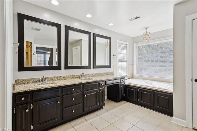 406 Green Tree CV, Newport News, VA 23606