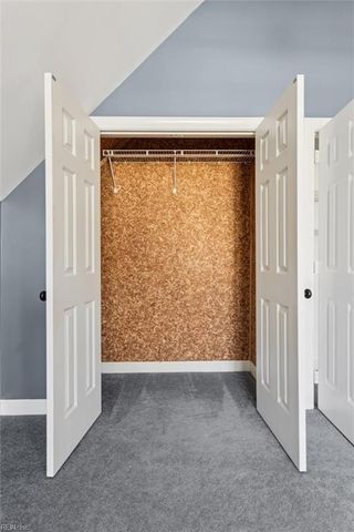 406 Green Tree CV, Newport News, VA 23606