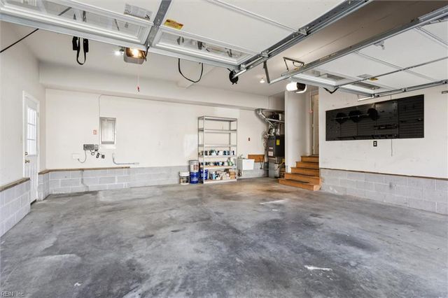 406 Green Tree CV, Newport News, VA 23606