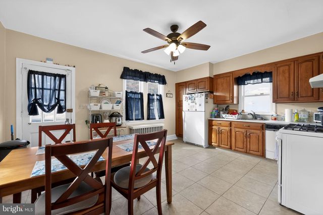 7960 FRONTENAC ST, Philadelphia, PA 19111