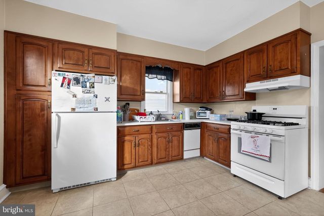 7960 FRONTENAC ST, Philadelphia, PA 19111