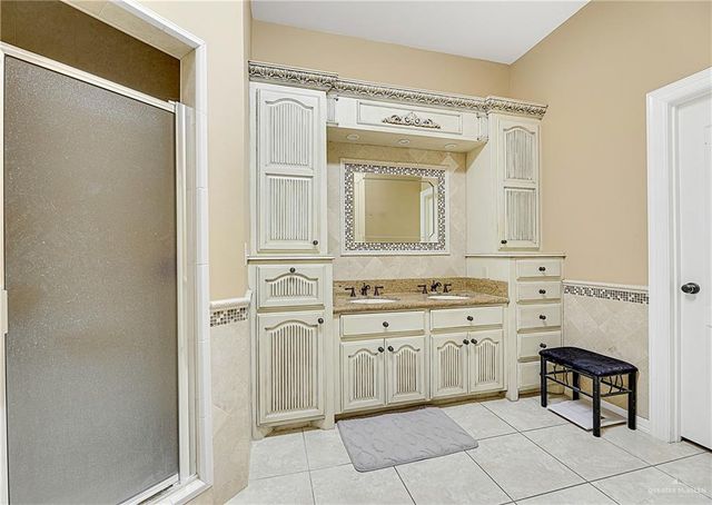 2440 Mimosa Circle, Rio Grande City, TX 78582