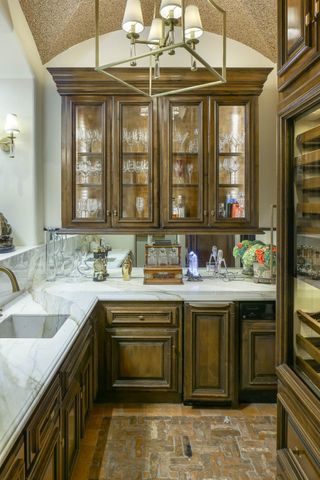 15 Robledo Drive, Dallas, TX 75230