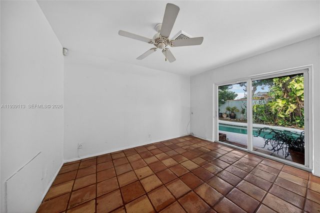 631 NE 56th Ct, Oakland Park, FL 33334