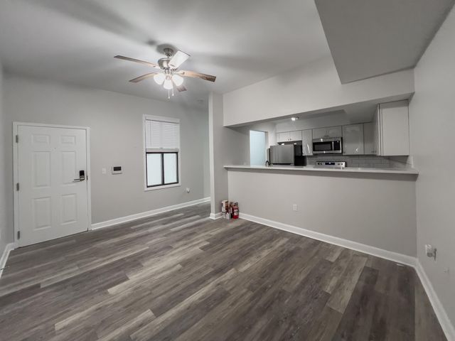151 Calhoun Street B, Charleston, SC 29401