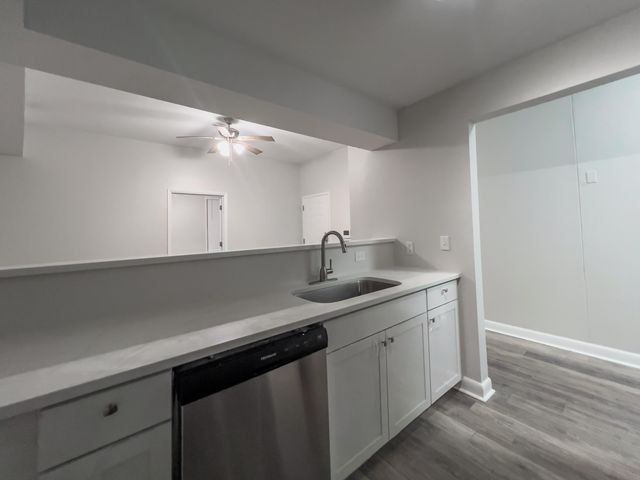151 Calhoun Street B, Charleston, SC 29401