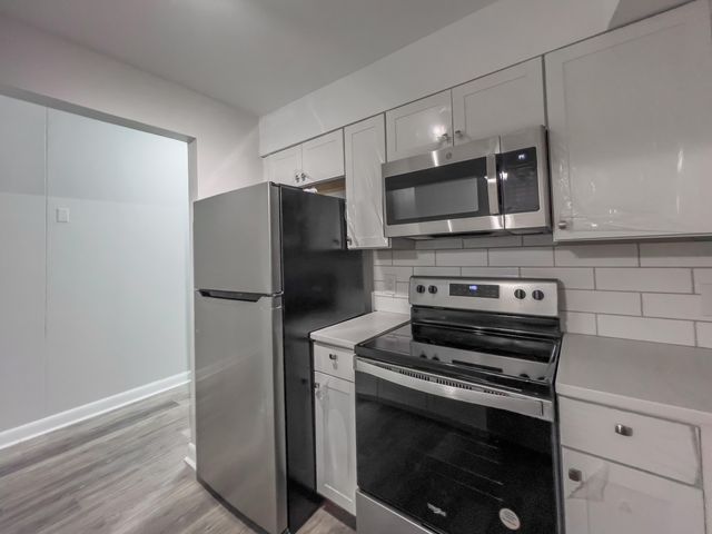 151 Calhoun Street B, Charleston, SC 29401