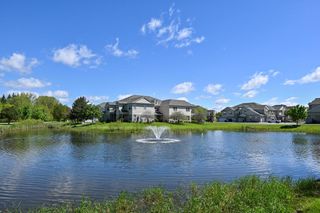 N16W26559 Meadowgrass CIRCLE #A, Pewaukee, WI 53072
