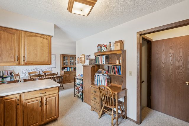 302 Baker Street, Fulton, IL 61252