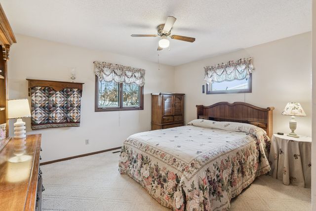 302 Baker Street, Fulton, IL 61252