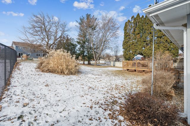 302 Baker Street, Fulton, IL 61252