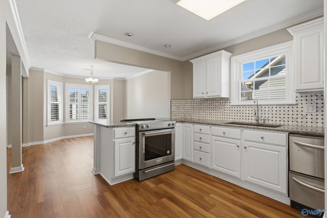 2307 Winthrop Drive SW, Decatur, AL 35603