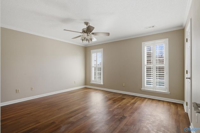 2307 Winthrop Drive SW, Decatur, AL 35603