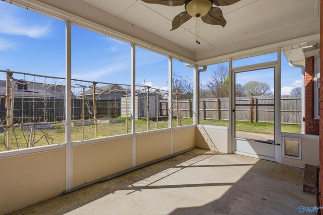 2307 Winthrop Drive SW, Decatur, AL 35603