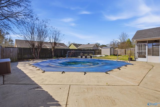 2307 Winthrop Drive SW, Decatur, AL 35603