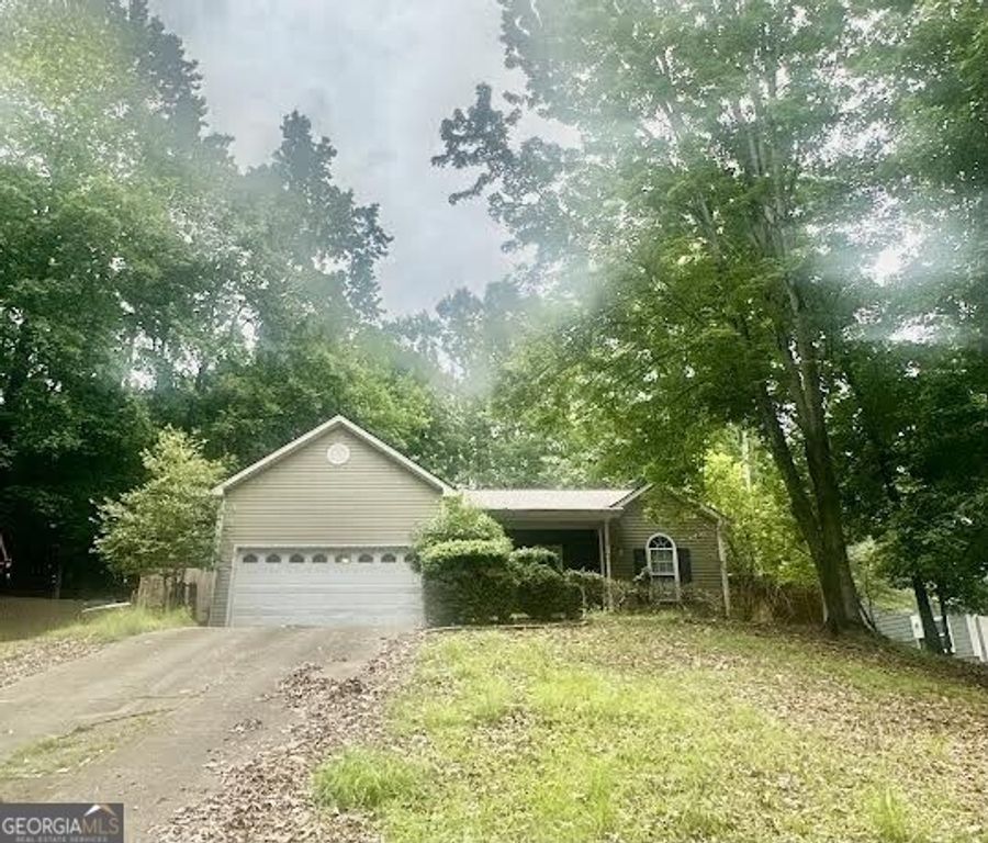 5823 N Cove Road, Gainesville, GA 30504