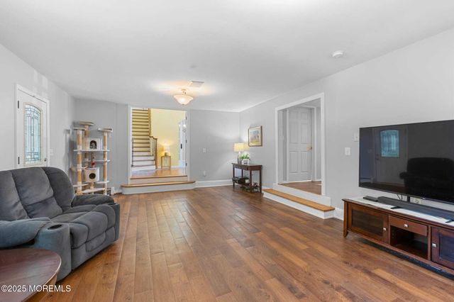 1042 Maxim Southard Road, Howell, NJ 07731