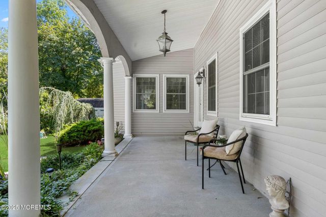 1042 Maxim Southard Road, Howell, NJ 07731