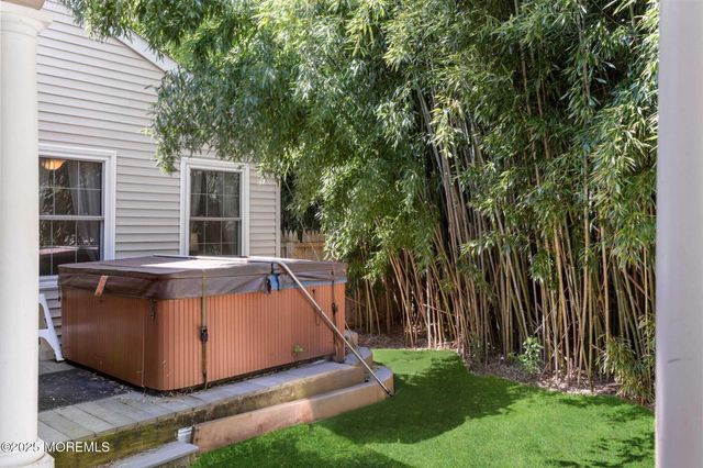 1042 Maxim Southard Road, Howell, NJ 07731