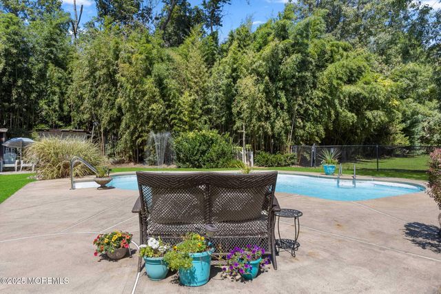 1042 Maxim Southard Road, Howell, NJ 07731