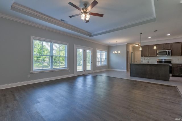 9966 Ella Circle, Newburgh, IN 47630