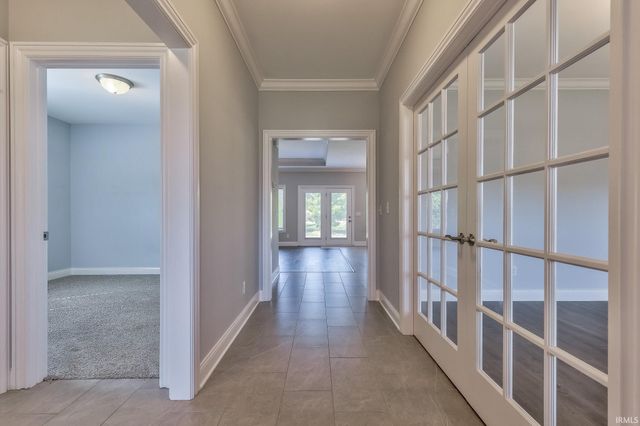 9966 Ella Circle, Newburgh, IN 47630