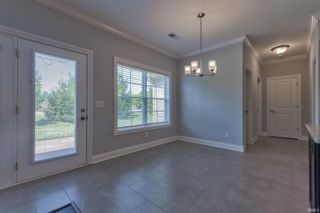 9966 Ella Circle, Newburgh, IN 47630