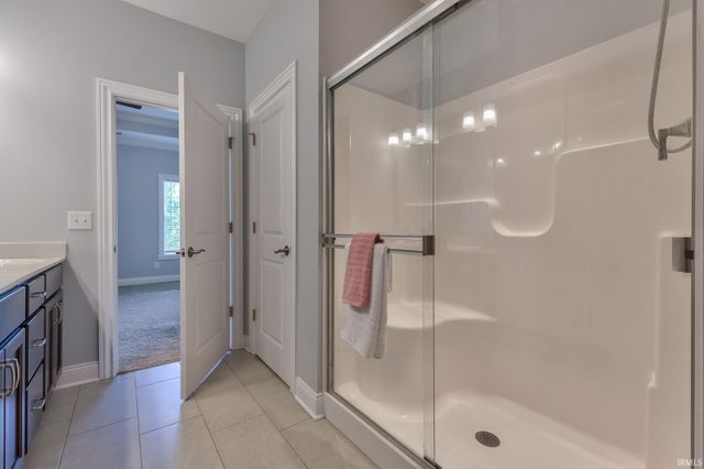 9966 Ella Circle, Newburgh, IN 47630