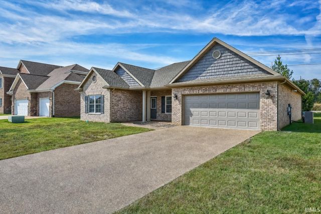 9966 Ella Circle, Newburgh, IN 47630