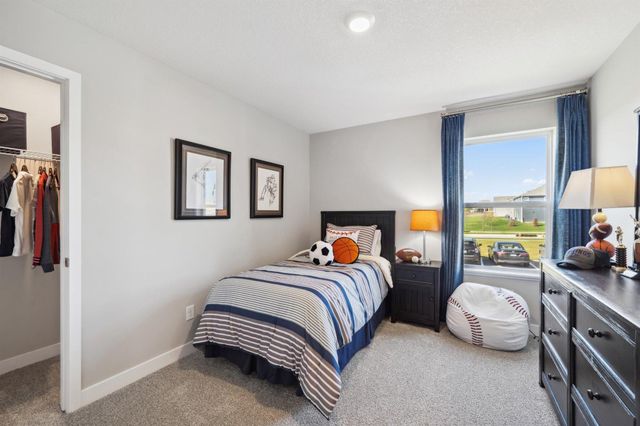 17436 Dulles Lane, Lakeville, MN 55044