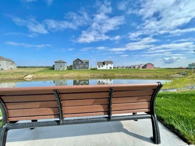 17436 Dulles Lane, Lakeville, MN 55044