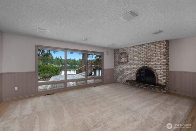 1989 Canterbury Place SW, Olympia, WA 98512